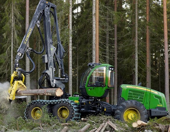 john-deere-harvester-04