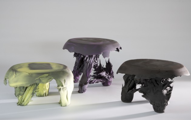 gravity-stools-01
