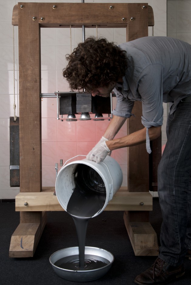magnet-stool-06