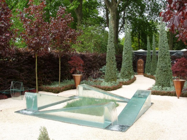 dyson-waterfall-fountain-01