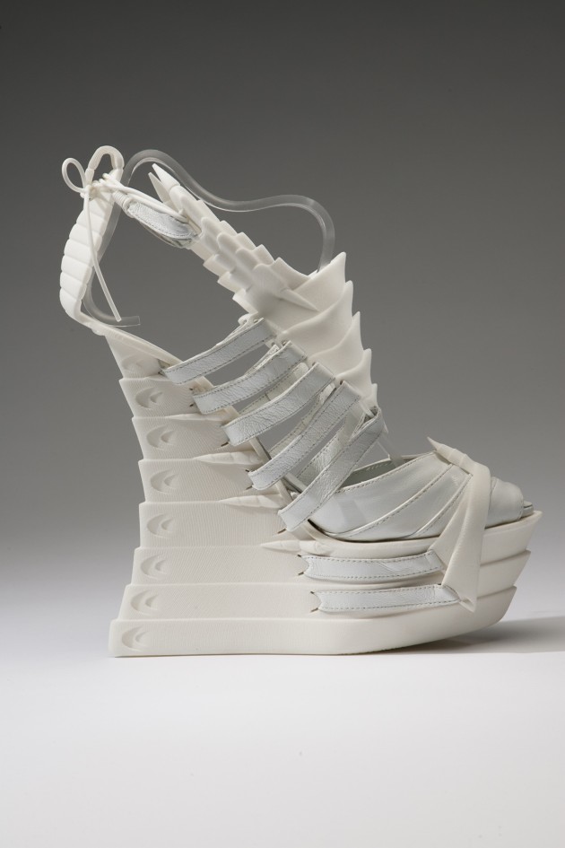 Exoskeleton-Janina-Alleyne-07