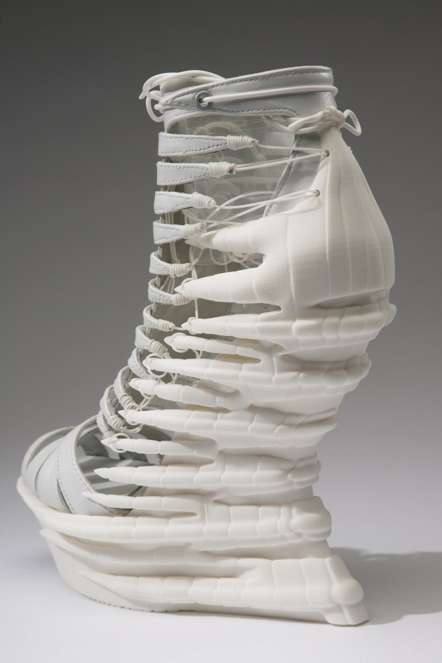 Exoskeleton-Janina-Alleyne-10