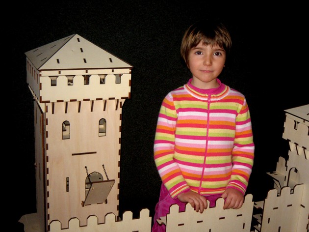 ponoko-laser-cut-castle-01