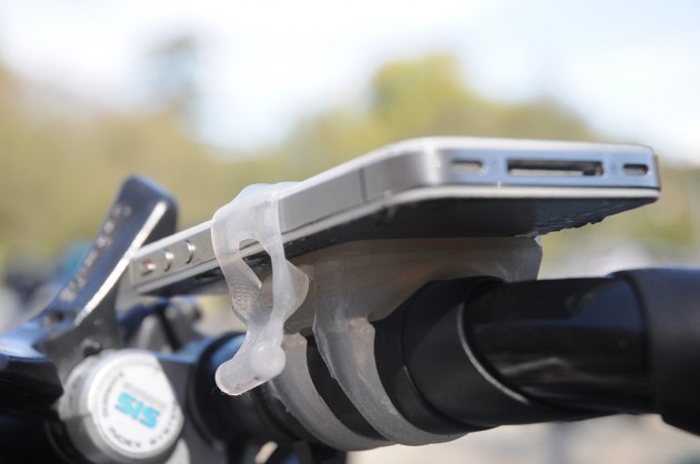 handleband-bike-gadget-solidsmack-02