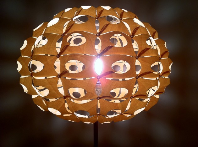 fabripod-urchin-lamp-birch-03