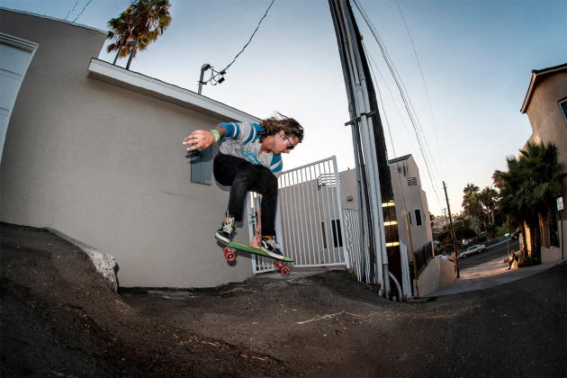hydroflex-skateboards-action-shot-01