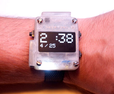Build Your Own Apple Watch with DoNothingBox’s 'Open Source Watch'