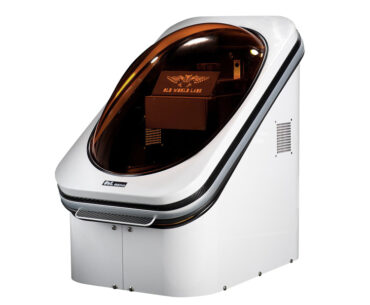 Stereolithogrphy down to 1/10 of a micron – Old World Laboratories’ Nano 3D printer