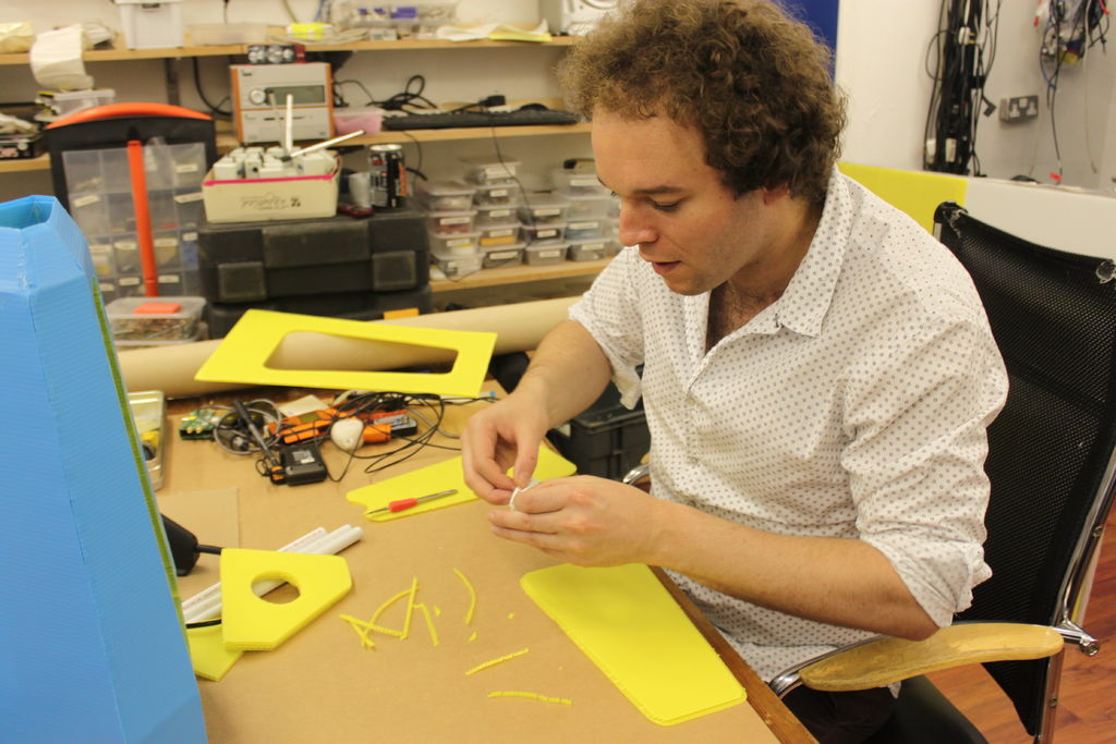 FTIZB26I28OO4AI.LARGE