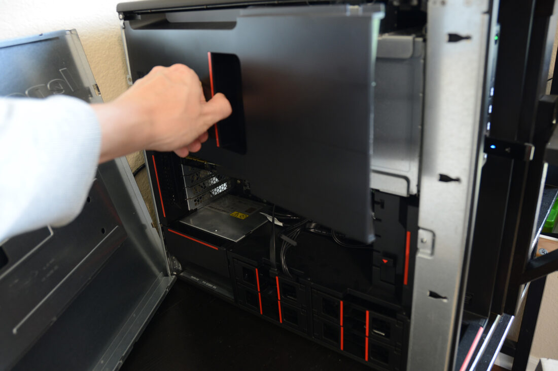 LenovoThinkstationP500-S-04