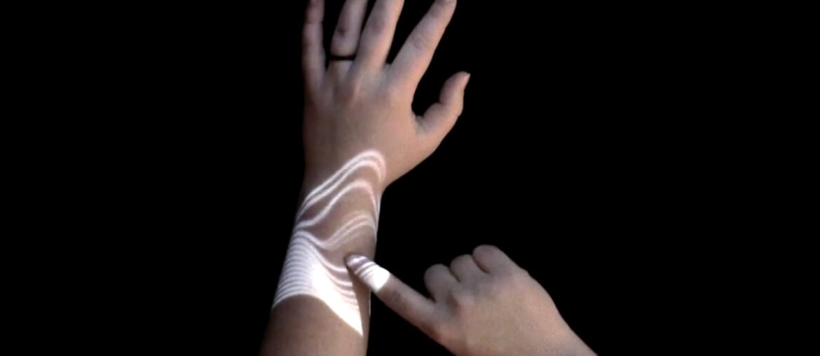 The Future of Designing Wearables Could Include Projecting CAD Directly onto Your Body