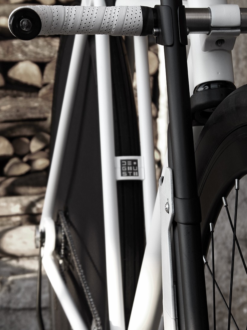 Postale-Bicycle-Paolo-de-Giusti-SolidSmack-00002