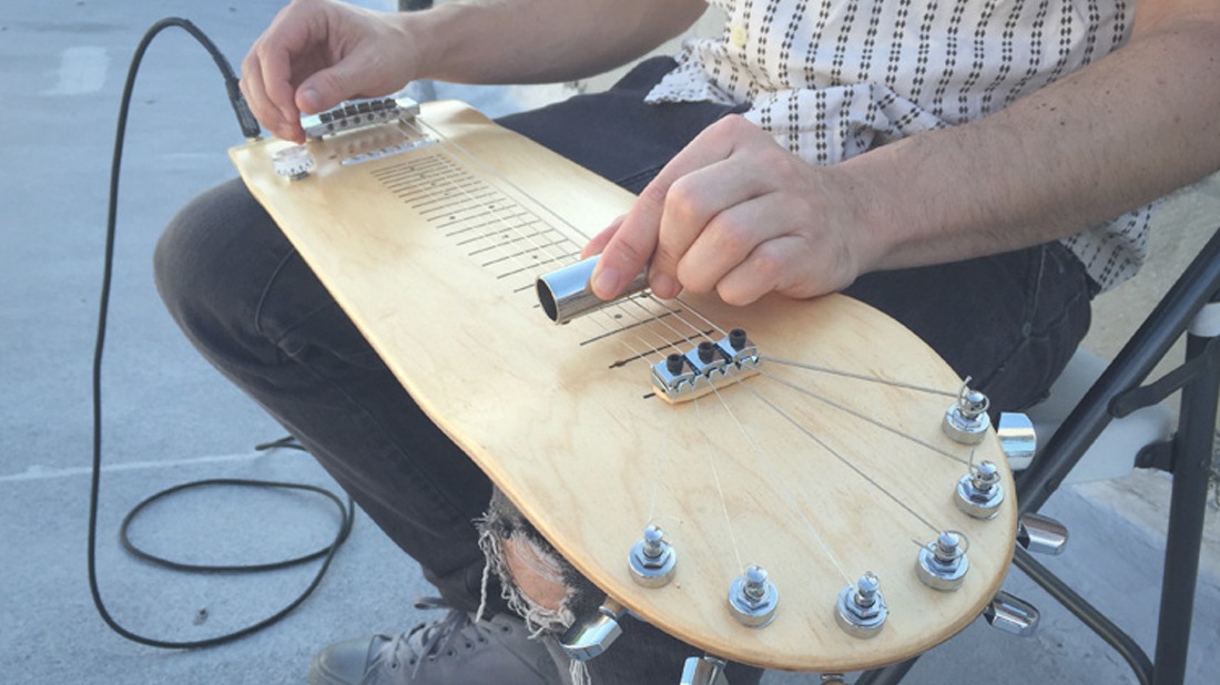 The Lap Skate Guitar Hybrid Product Concept Combines Blues Slide with
