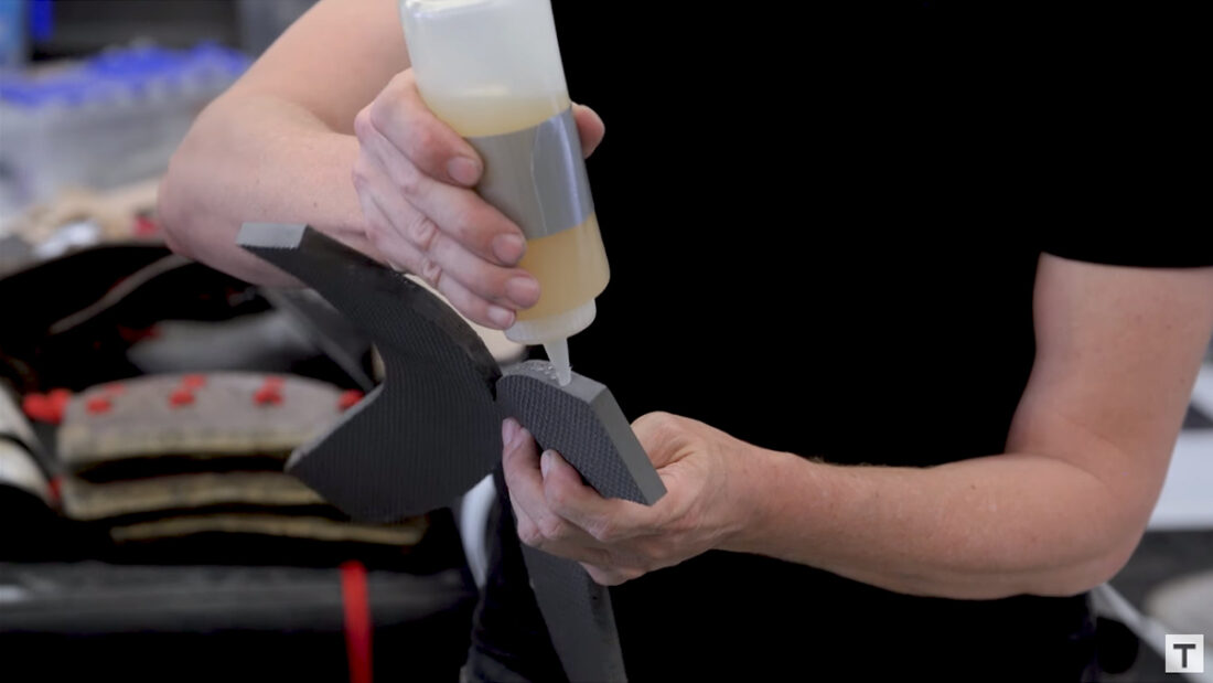 how-to-make-a-cosplay-helmet-foam-tested-05