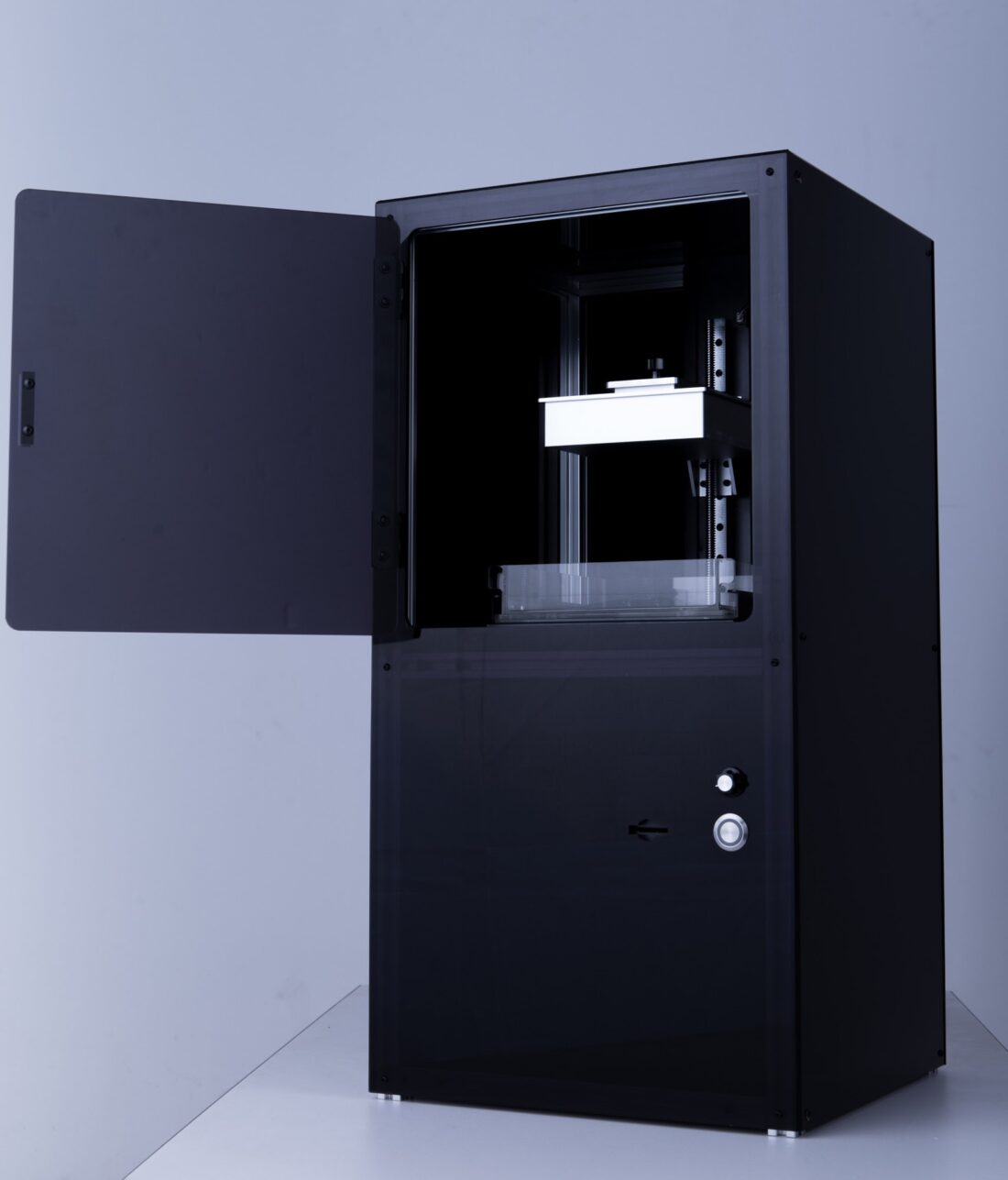 Peopoly’s Moai is outfitted with a fully adjustable 150mW laser with a 70-micron spot size. (Image credit Peopoly)