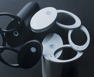 Skala is A Wireless Lamp With Some Sleek Folding Rings