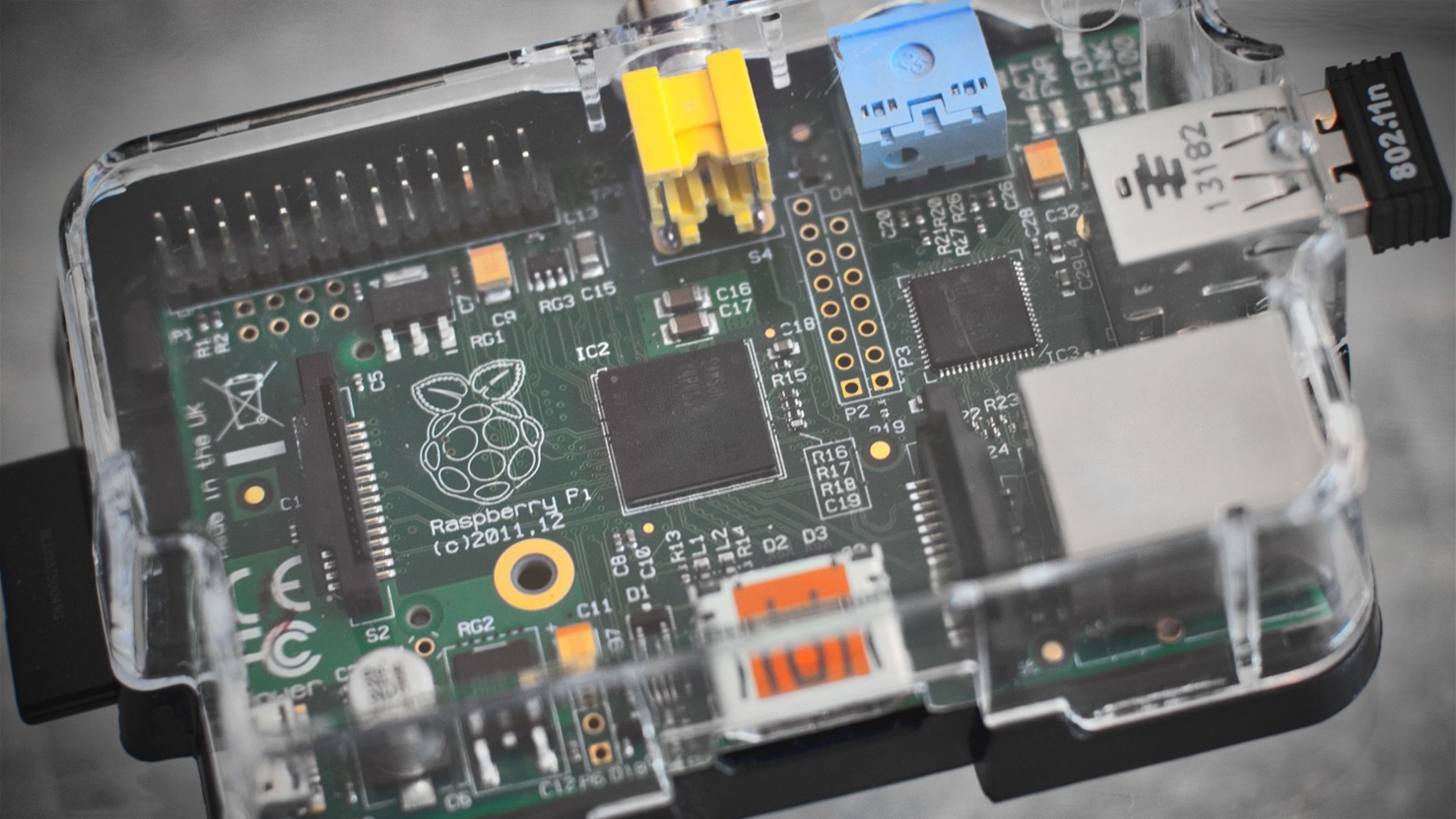 Last-Minute Holiday Shopping: Save 96% on This Raspberry Pi Mastery Bundle