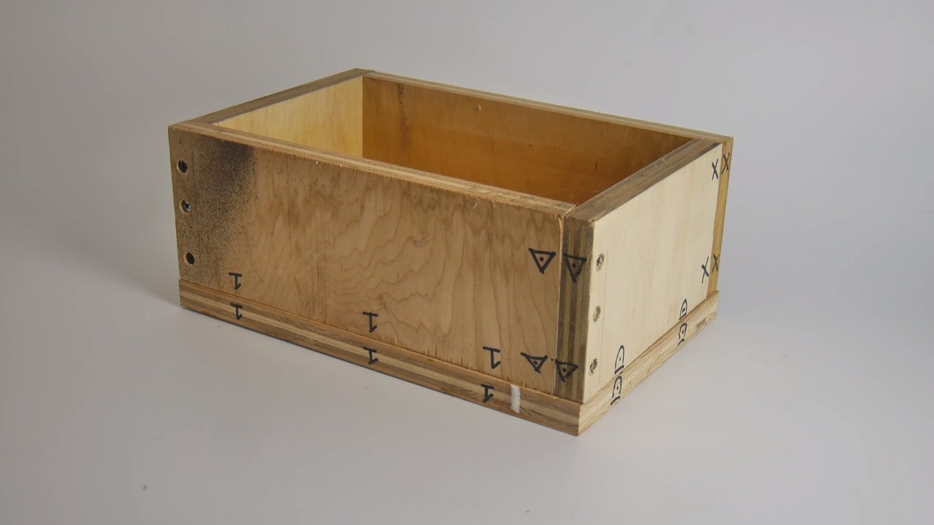 Eric Strebel Breaks Down How to Create Boxes for Casting Urethane Parts