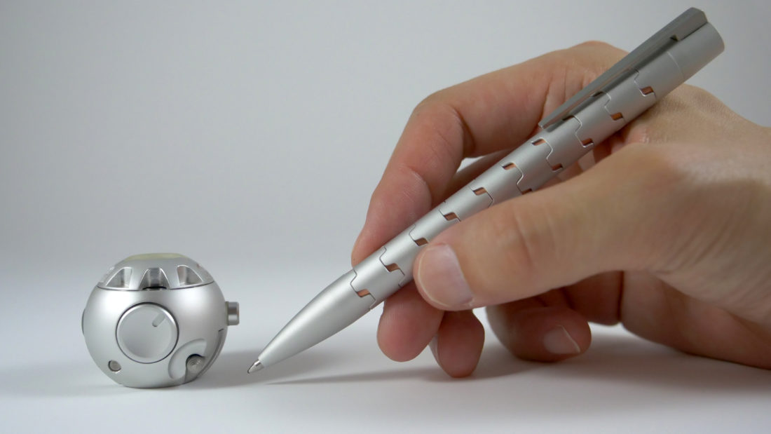 This is What Happens When You Turn a Fidget Spinner Into a Machined Pen