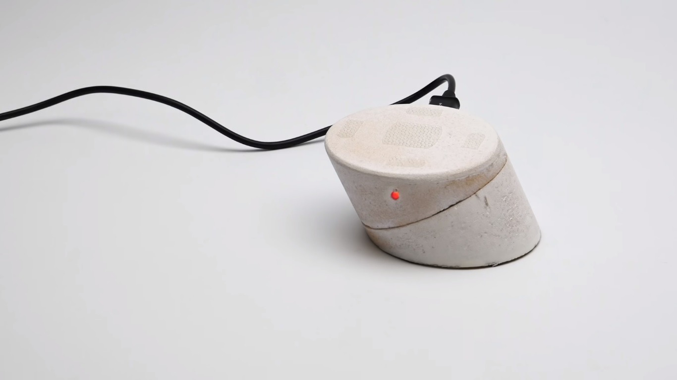 Industrial Design Process: Foam Modeling a Wireless Charger (with Eric Strebel) Rotating Cellphone Charger Prototype