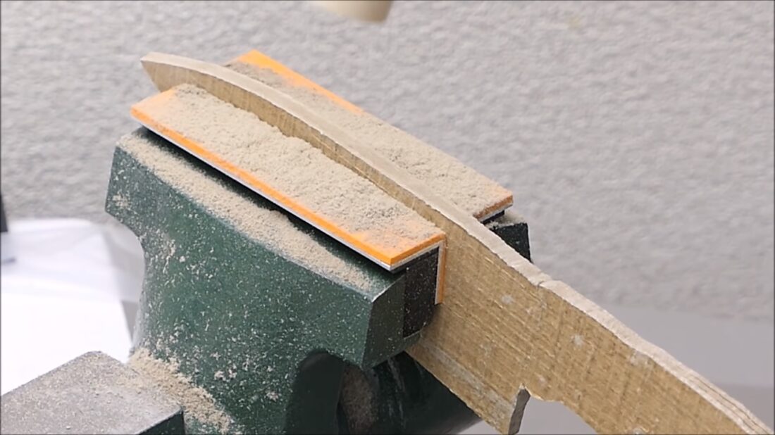 This Insanely Sharp Cardboard Knife is Made From an Amazon Box