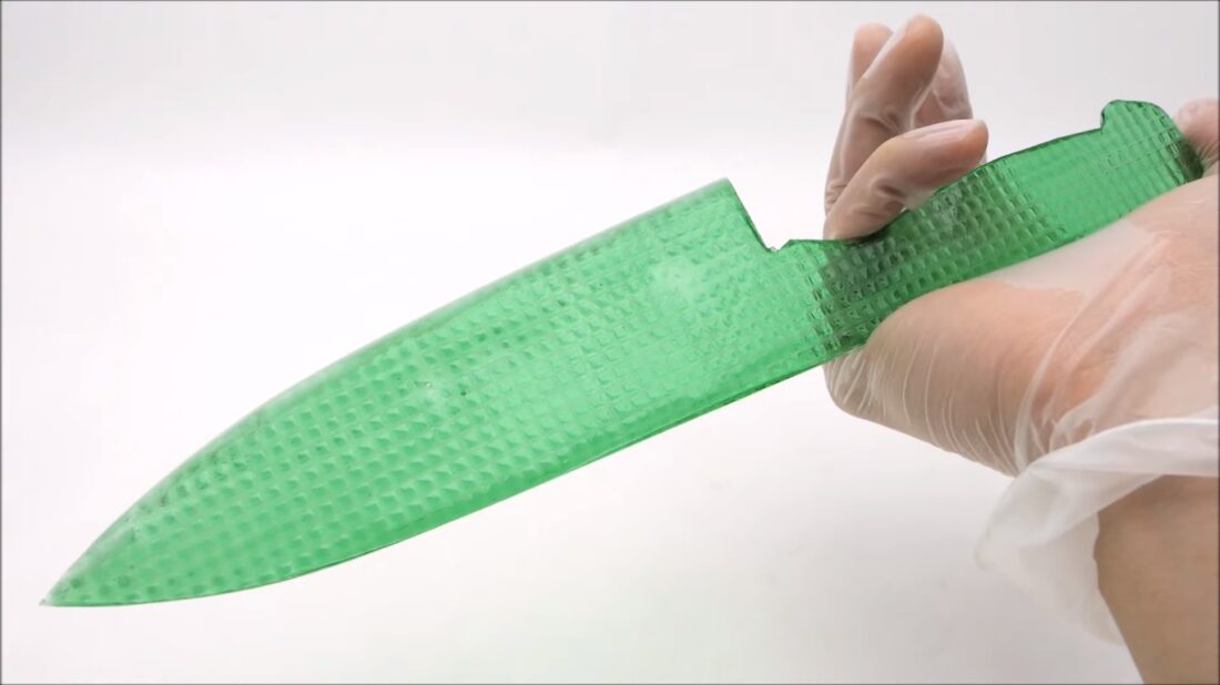 This Kitchen-Saavy Bladesmith Made a Functional Knife Out of…Jelly? Jelly Knife