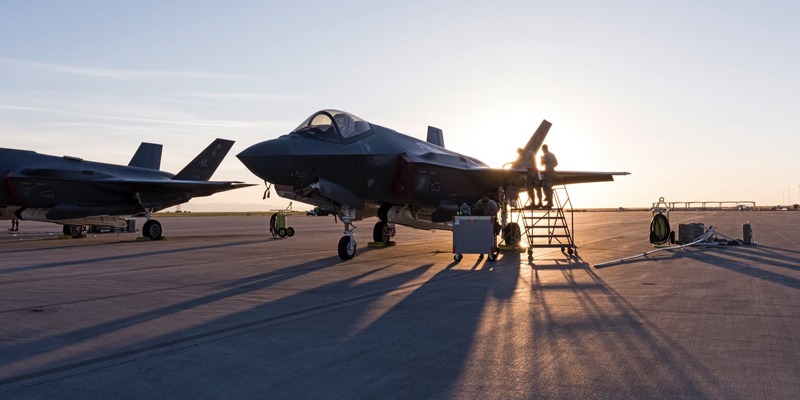 Inside America’s Dysfunctional Trillion-Dollar Fighter-Jet Program