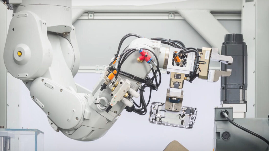 Apple Manufacturing Robot