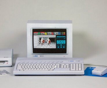 Construct the Computer From Your Childhood With These Downloadable Papercraft Models Papercraft computers