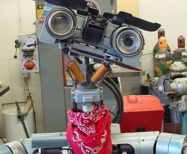 The J5 Project Brings The Cinematic Robot To Life