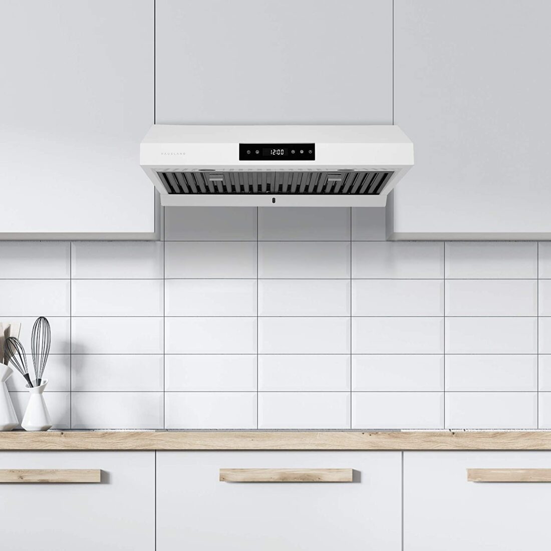 5 Best Range Hoods Review and Buyer’s Guide