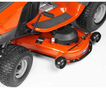 5 Best Lawn Tractors 2021 Review