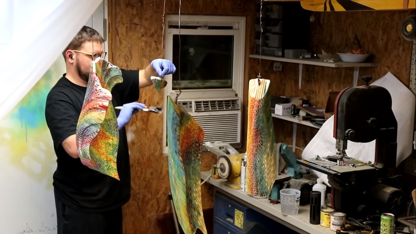 Reviving Broken Sculpture With Some Glue, Gold, and Kintsugi SolidSmack