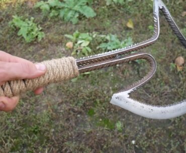 Make Your Own Axe Out of Pieces of Rebar rebar axe