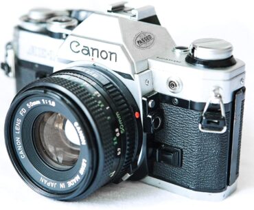 5 Best Film Cameras (2021 Review)