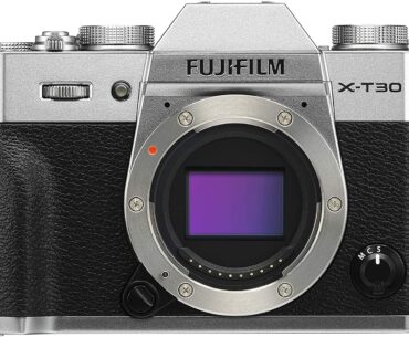 The Best Cameras Under $1000 for All Types of Photographers