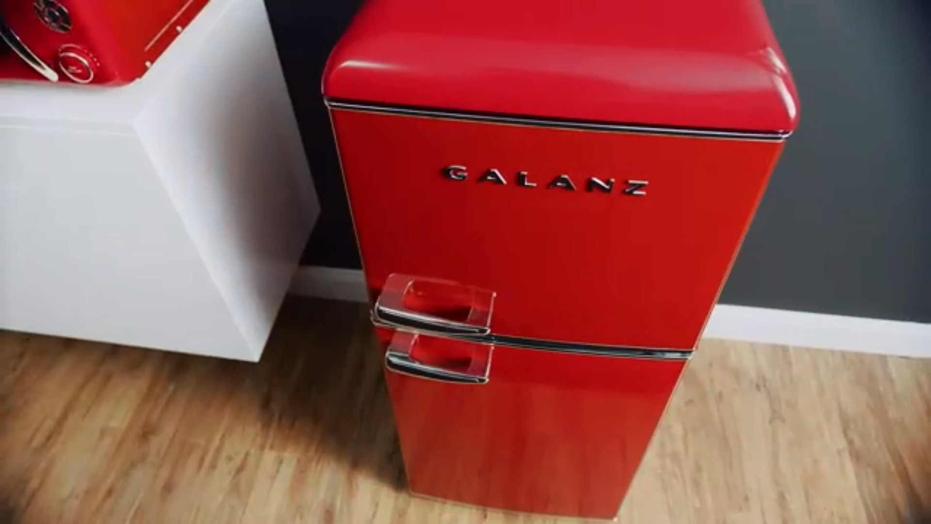 5 Best Refrigerators for Home Kitchen (2021 Review)