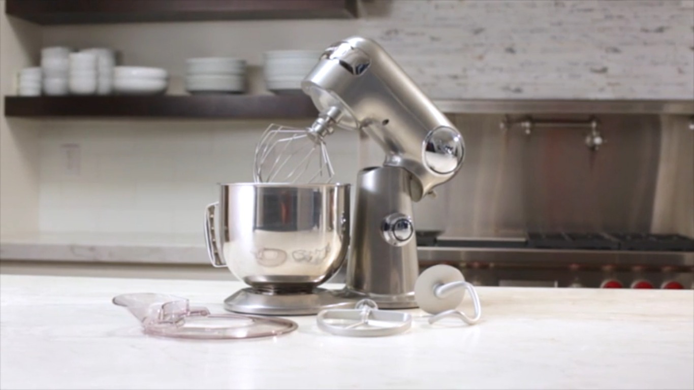 Best Stand Mixers for Home Kitchens Recommended by Experts