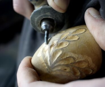 Check Out This Long Stemmed Smoking Pipe From The Lord of The Rings Movies bilbo baggins pipe