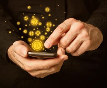 The Benefits of Investing in Bitcoin in 2023
