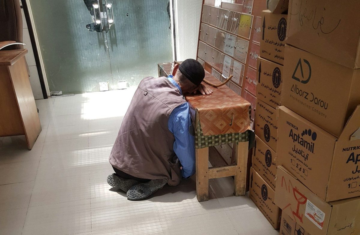 Commercial Relocation: What Experts Know About Minimizing Downtime man sitting on floor